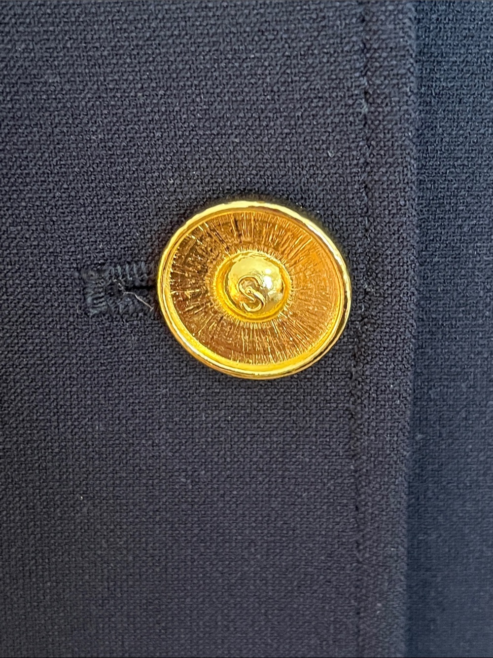 St. John Blazer - Picture 3 of 12
